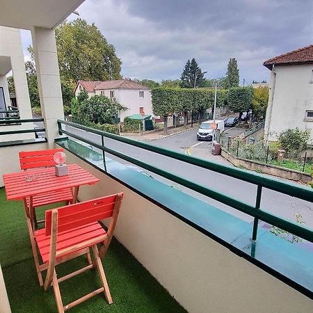Appartement Pres Gare, Parking فينْيو سور سين المظهر الخارجي الصورة